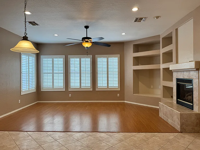 2821 E Stottler Ct — Photo 9