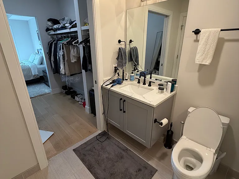 287 Maverick St #409 — Photo 10