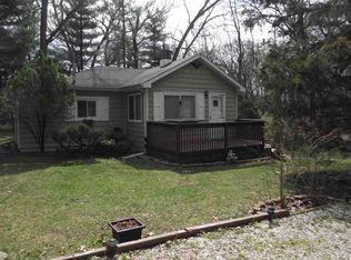 10869 E Kanney Ave, Walkerton, IN 46574