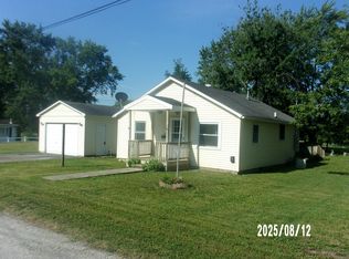 110 N Mansfield Ave, Milford, IL 60953