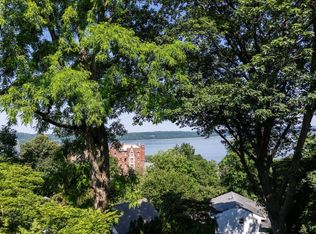 38 Oliphant Ave APT 7, Dobbs Ferry, NY 10522