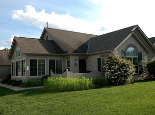 2404 Bluestone Cir, Kalamazoo, MI 49009