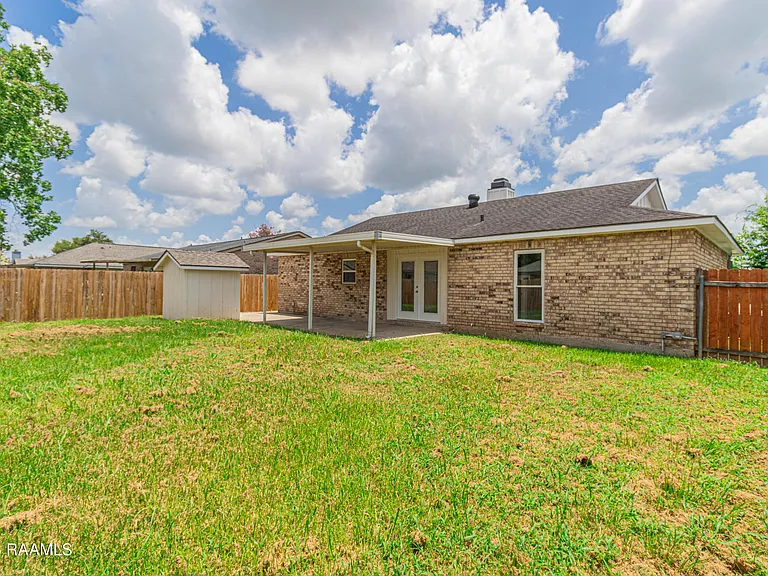 122 Pebble Beach Dr — Photo 18