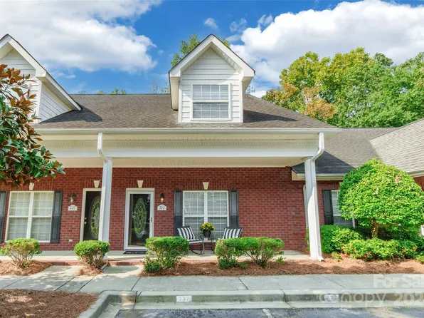 541 Knighton Hill Rd, Rock Hill, SC 29732