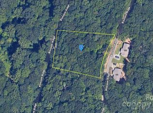 128 Blossom Rdg, Leicester, NC 28748