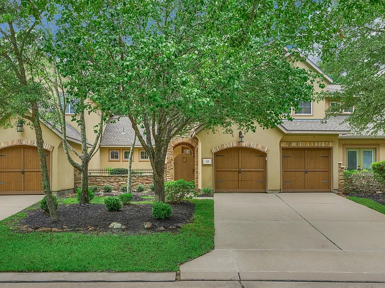 15 Cobble Gate Pl — Photo 1