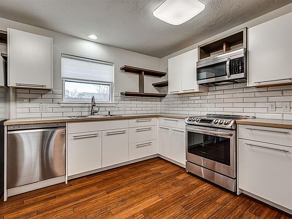4th image of 4105 NW 59th St