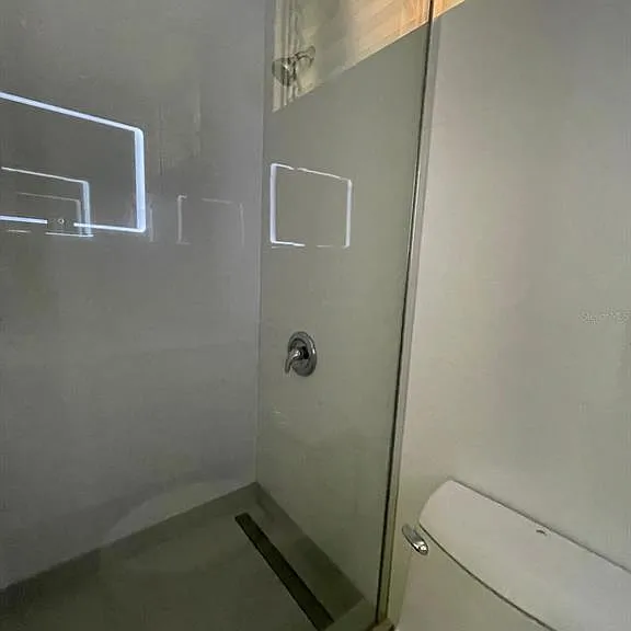 80 Kings Ct #2 — Photo 14