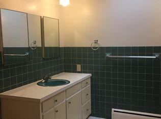 25 Lakeview Dr, Marquette, MI 49855