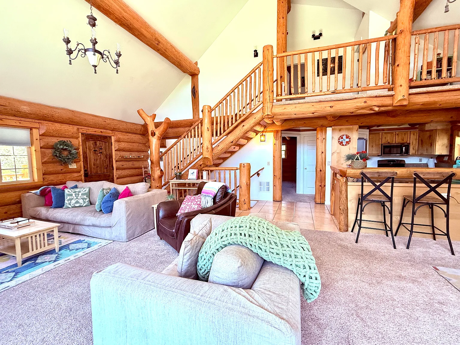3 bed, 2200 sqft, $2,700 — Photo 4