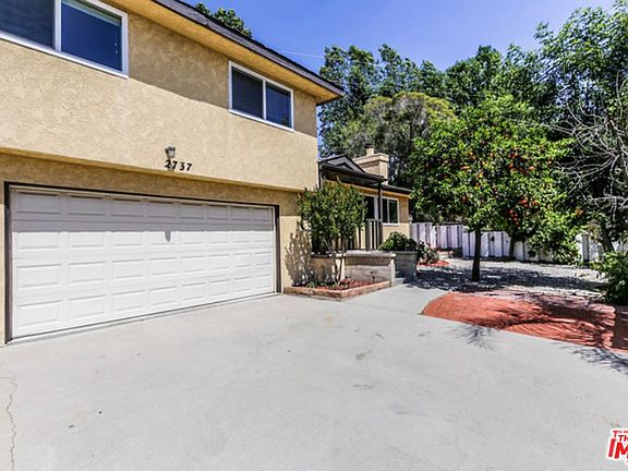 2nd image of 2737 Altura Ave