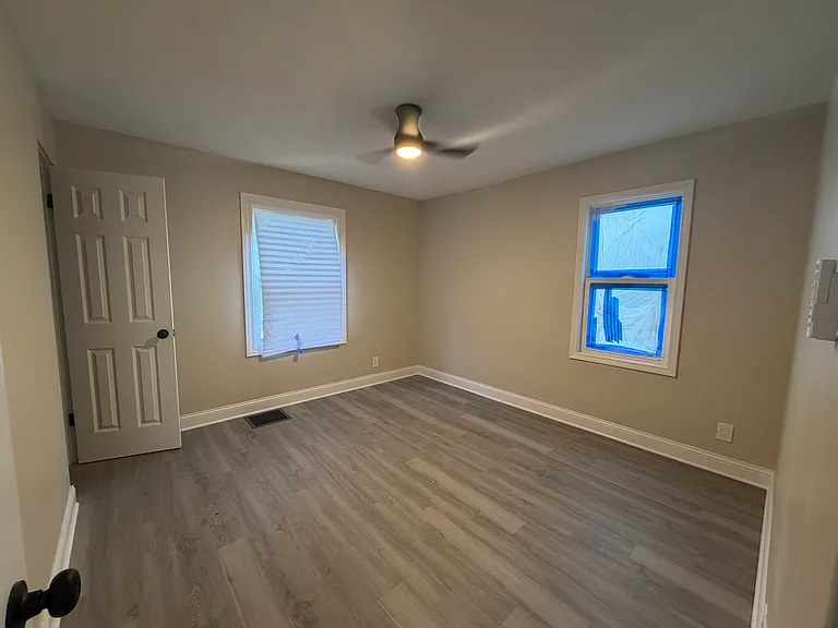 4209 Maryland St — Photo 13