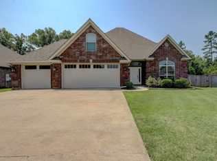120 Lucia Ln, North Little Rock, AR 72113