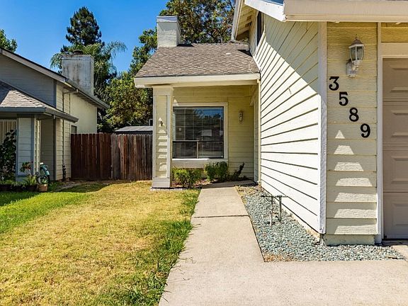 2nd image of 3585 Rio Rosa Way