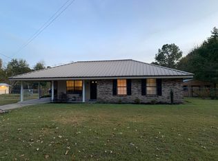 71 J M Burge Rd, Hattiesburg, MS 39402