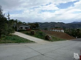 2348 Jeffrey Rd, Camarillo, CA 93012