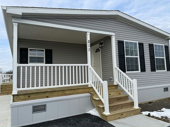 4th image of 511 Applewood Dr