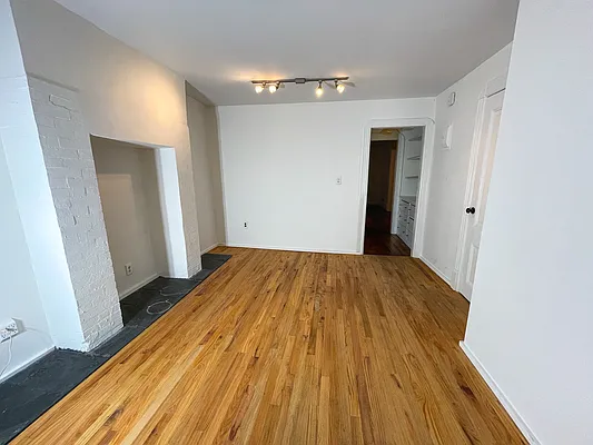 Rented by Owner | media 5