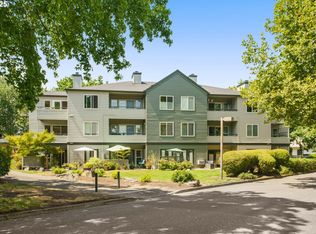4980 SW Landing Dr APT 301, Portland, OR 97239