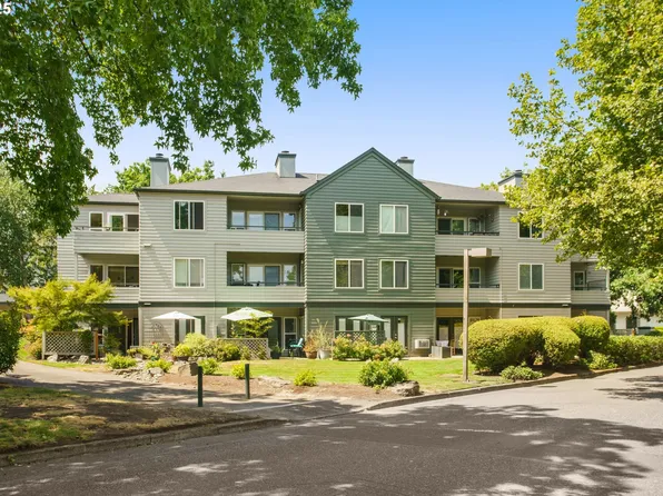 4980 SW Landing Dr APT 301, Portland, OR 97239