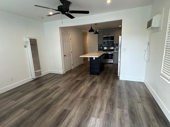 4th image of 127 S Avenue 54 Unit 1/2