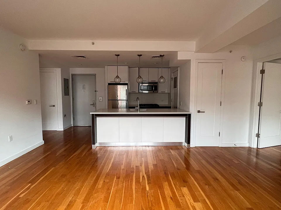 123 Parkside Ave #7K