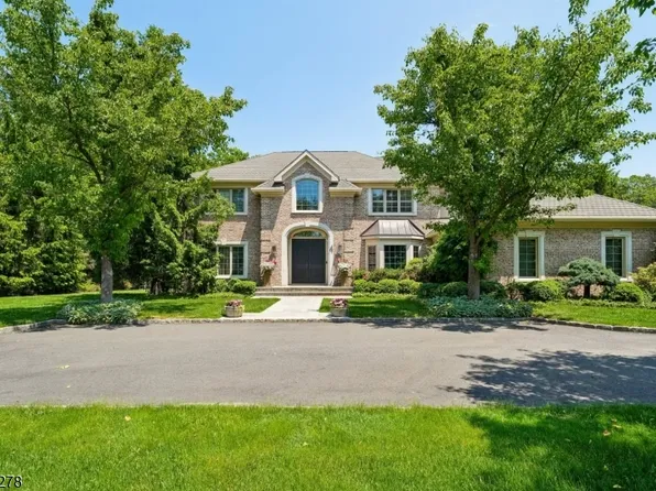 4 Brayton Rd, Livingston Twp., NJ 07039