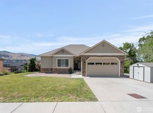 Apricot Ridge, East Wenatchee, WA 98802