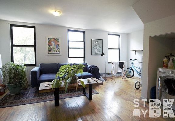 4th image of 66 Bleecker St #2L