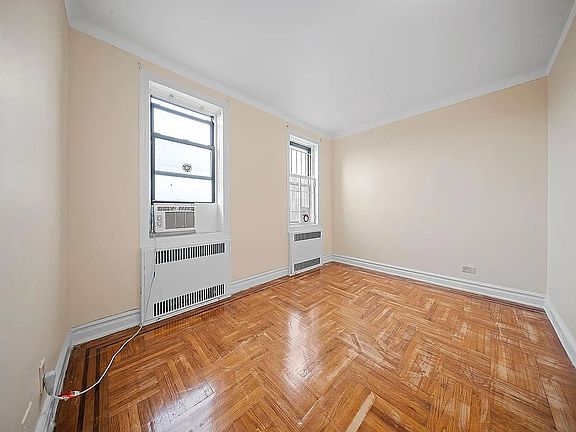 5th image of 2901 Avenue N #G