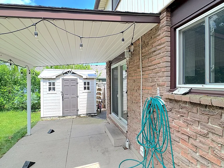 39 Elma St — Photo 39