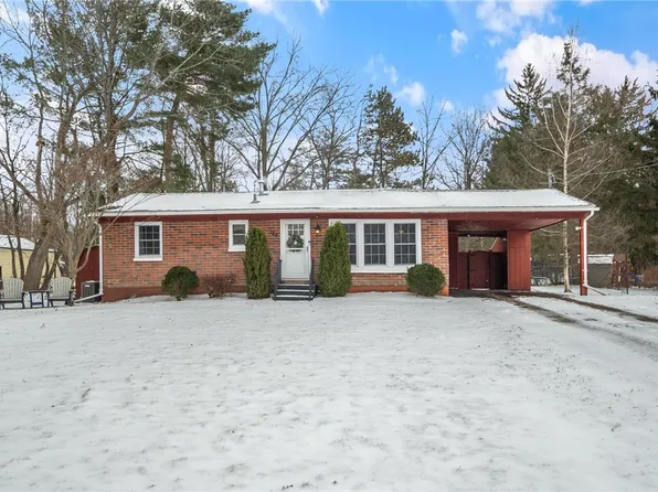 128 Christopher Cir, Ithaca, NY 14850