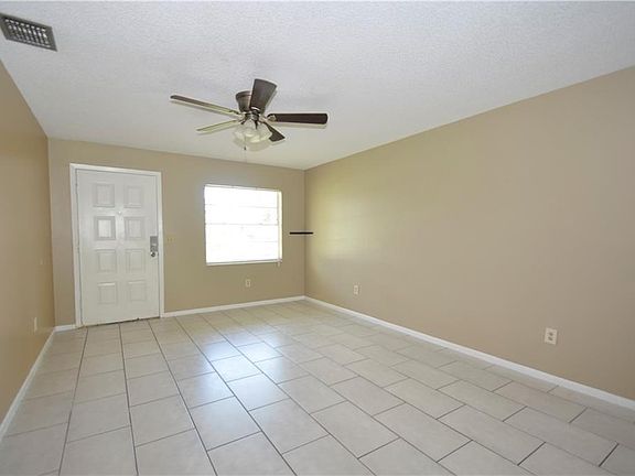 4th image of 1848 Park Manor Dr