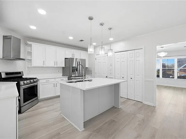 1150 River Overlook Dr — Photo 9