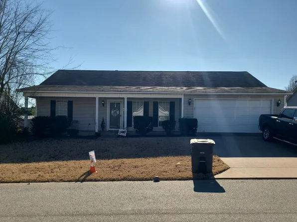 223 Hunters Run Dr, Haskell, AR 72015