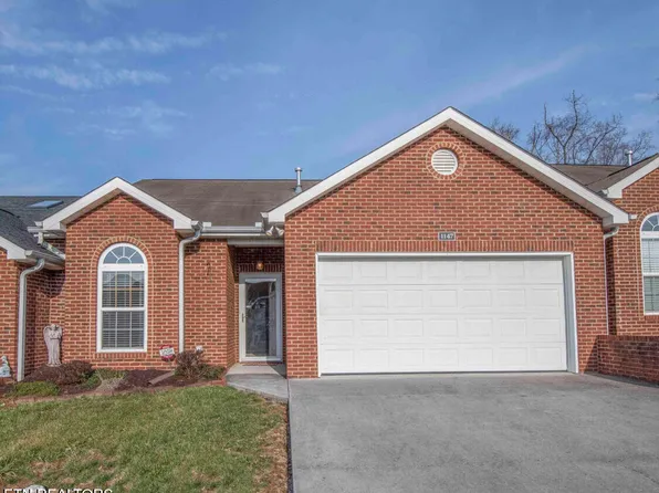 1147 Harbin Ridge Ln, Knoxville, TN 37909