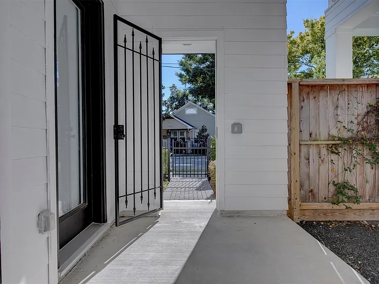 4947 Rusk St — Photo 29