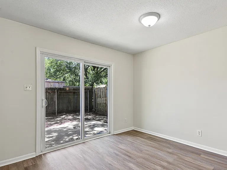 2 Cobbler Ct — Photo 14