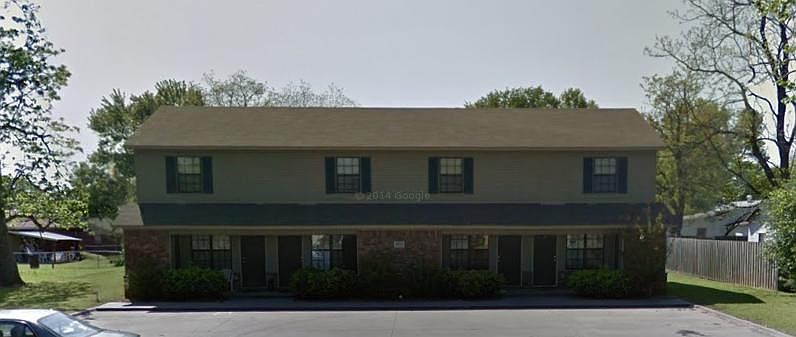 1st image of 1127 N Greenwich Ave