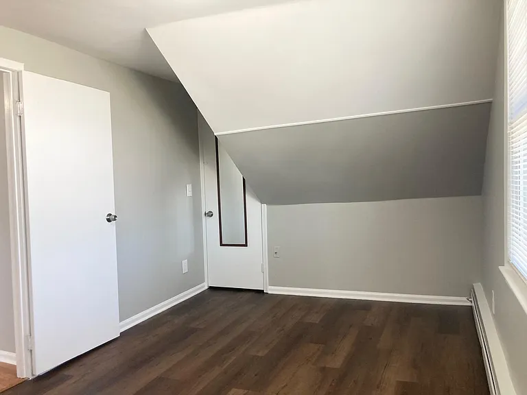 2034 John R Rd #8 — Photo 9