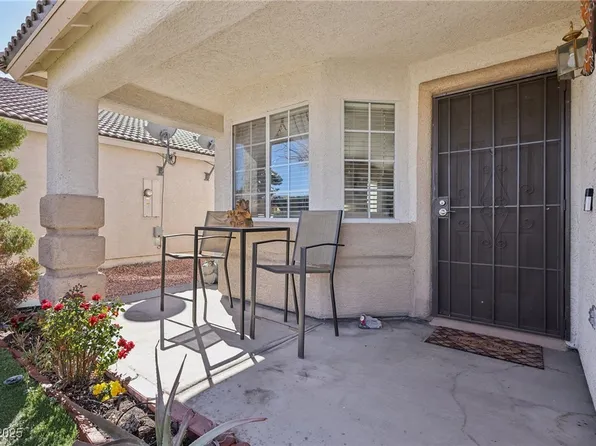3805 Sorrowing Sparrow Ct, North Las Vegas, NV 89032