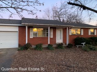 7711 Hermitage Dr, Fort Smith, AR 72908