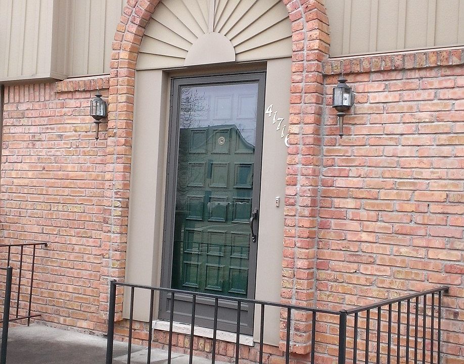 1st image of 41716 Bedford Dr
