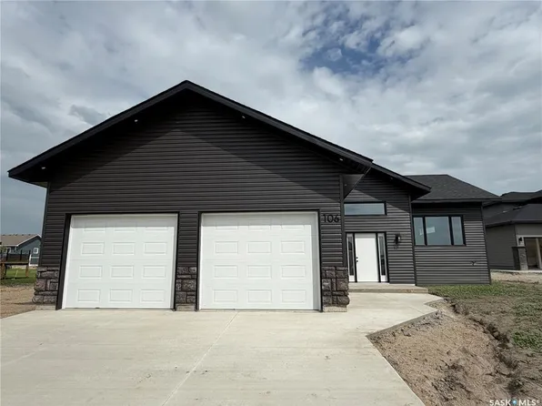 106 Lakewood DRIVE, Humboldt, SK S0K 2A0