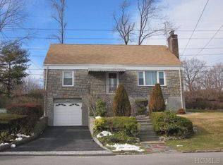 27 Remsen Rd, Yonkers, NY 10710