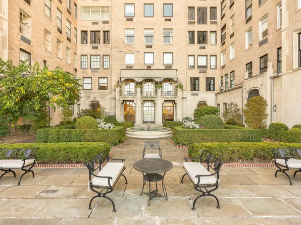 435 East 52nd Street 2/3F image 16 of 17