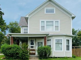 205 W Main St, Oblong, IL 62449