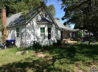 13532 SW 57th St, Topeka, KS 66610