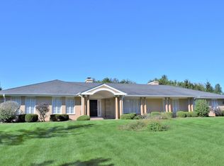 926 Kirkwood Dr, Inverness, IL 60067