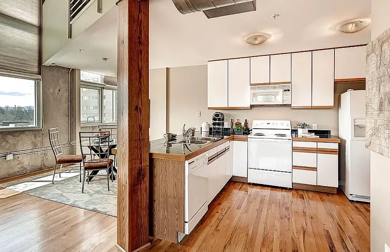 1050 N Cherokee St #311 — Photo 8
